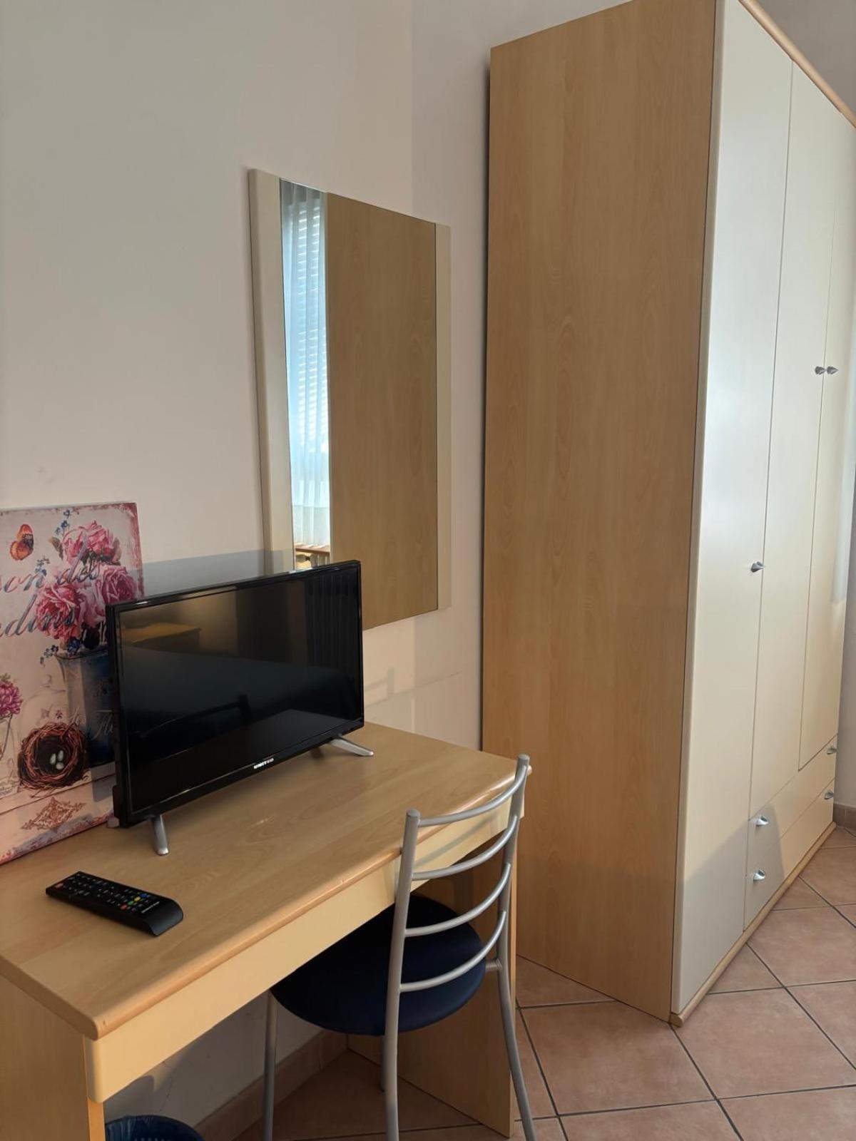 Girasole House Hotel Флоренция Стая снимка